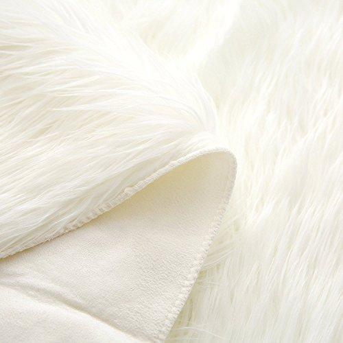 OJIA Deluxe Soft Fuzzy Fur Rugs Faux Sheepskin Shaggy Area Rugs Fluffy Modern Kids Carpet for Living Room Bedroom Sofa Bedside Decor(2 x 3ft, Grey)