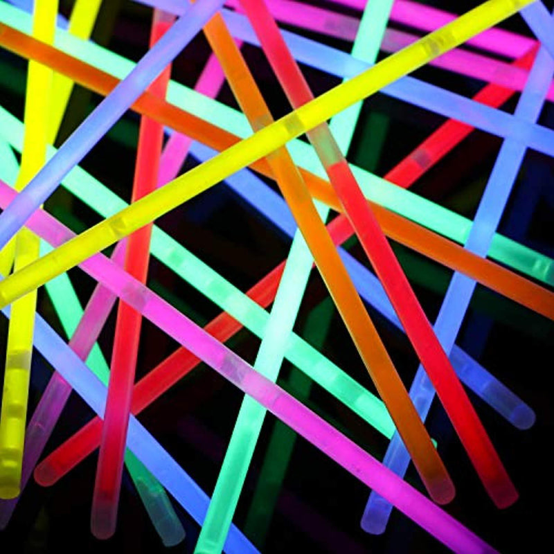 BOBOO Glow Sticks 200 Pcs 8" Glow Bracelets-Glow in The Dark Perfect for Party, Concerts,Halloween, Glow Party (200pcs)