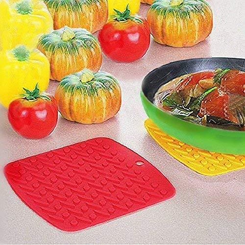 Premium Silicone Pot Holder,Trivets,Hot Mitts,Spoon Rest And Garlic Peeler Non Slip,Heat Resistant Hot Pads,Multipurpose Kitchen Tool. 7x7" Potholders(Set of 6) Non Slip,Dishwasher Safe,Durable.