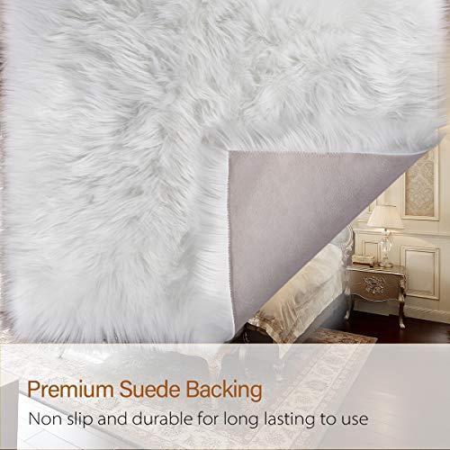 PAGISOFE Soft Faux Sheepskin Fluffy Rugs for Bedroom Kids Room, High Pile Faux Fur Area Rug Bedside Floor Carpet Photography, 3x5 Feet Rectangular Grey